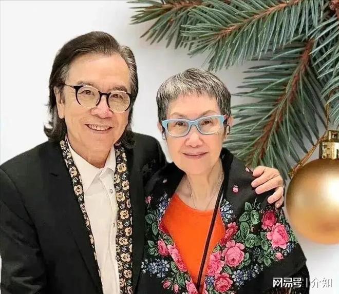 78歲姜大衛(wèi)現(xiàn)狀：身子骨很硬朗娶初戀恩愛(ài)51年兒子也是演員(圖7)